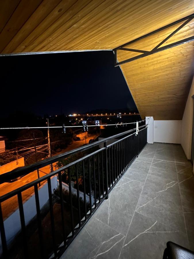 Guesthouse Chrdili Tbilisi ภายนอก รูปภาพ